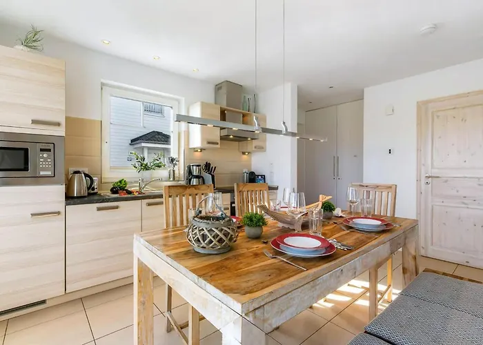 Strandblick Feriehus Olpenæs