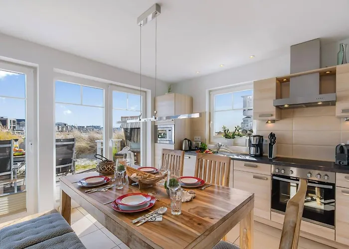 Strandblick Feriehus *